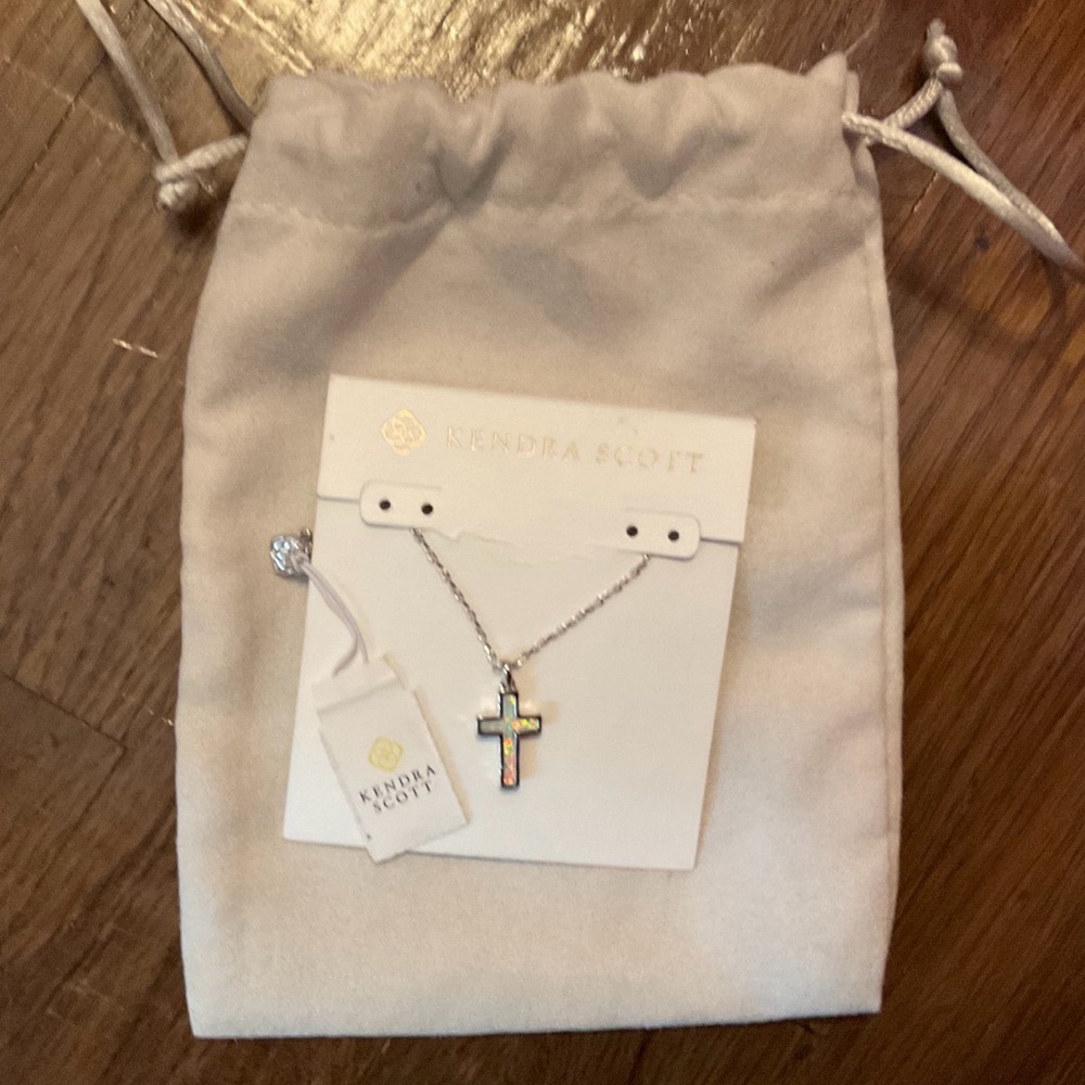 NWT Kendra Scott Iridescent Cross Necklace in White/Silver